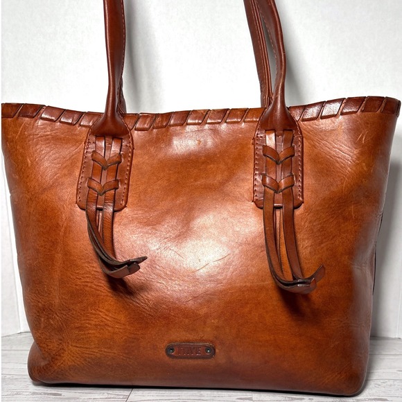 FRYE Layla Concho Shopper Shoulder Bag Braided Full Grain Genuine Leather - Picture 2 of 11